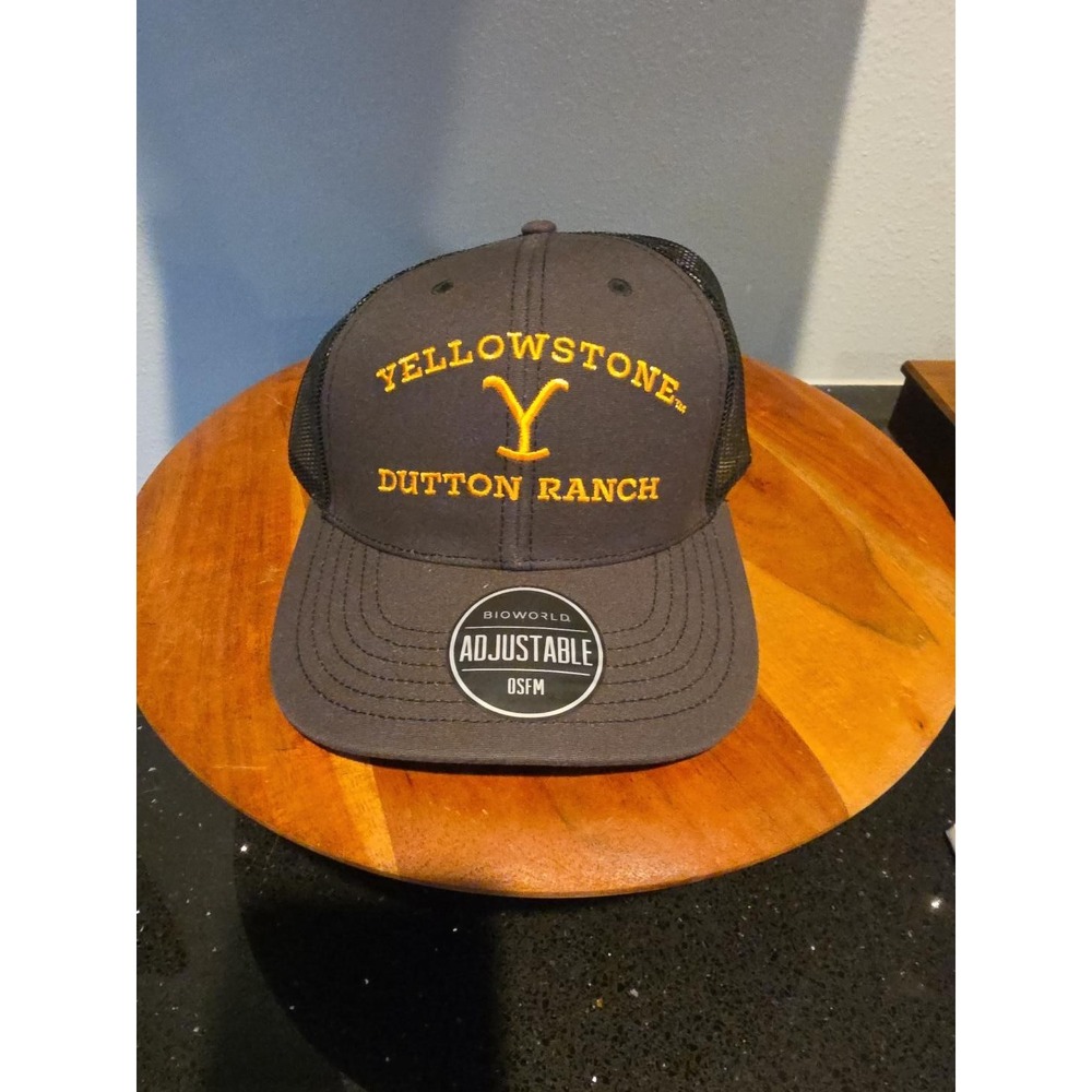 Yellowstone Dutton Ranch Bioworld Black Trucker Hat Snapback NWT OSFM